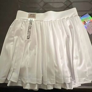 Indero Breathable activewear court collection White Pickle Ball skirt Size L